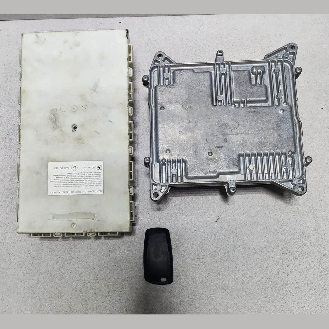 BMW F30 320i F32 N20 Engine Control Unit DME Set 8631725 OEM