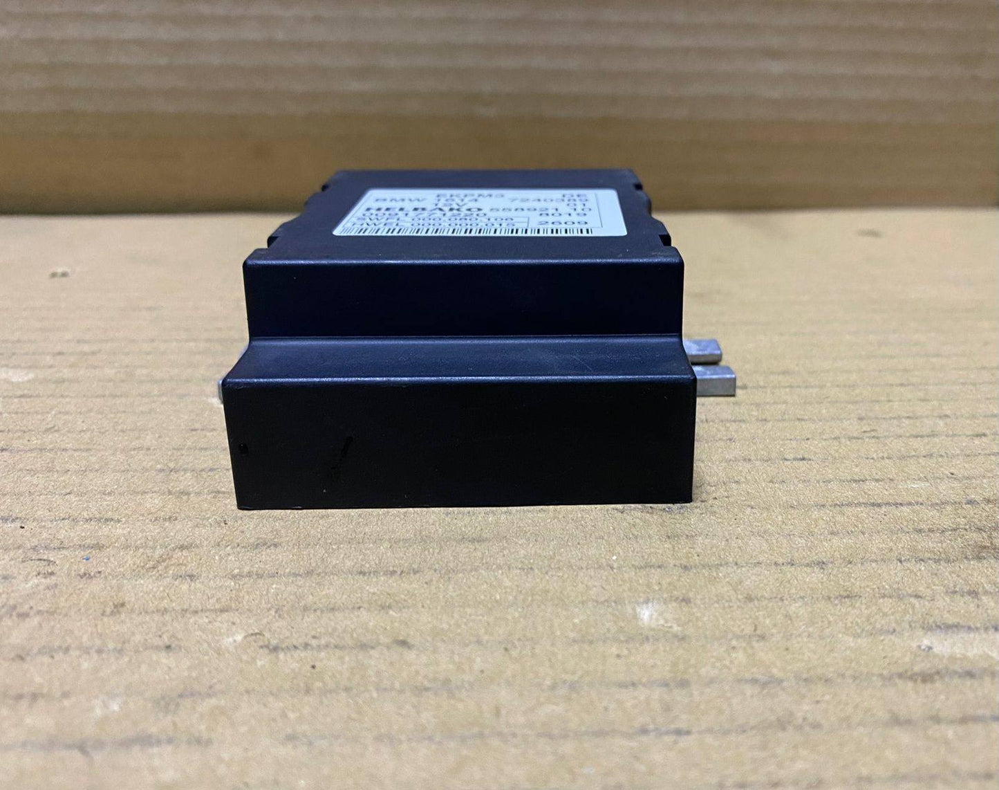 BMW Fuel Pump Control Module 7240389  F01 F02 F10 F11 7