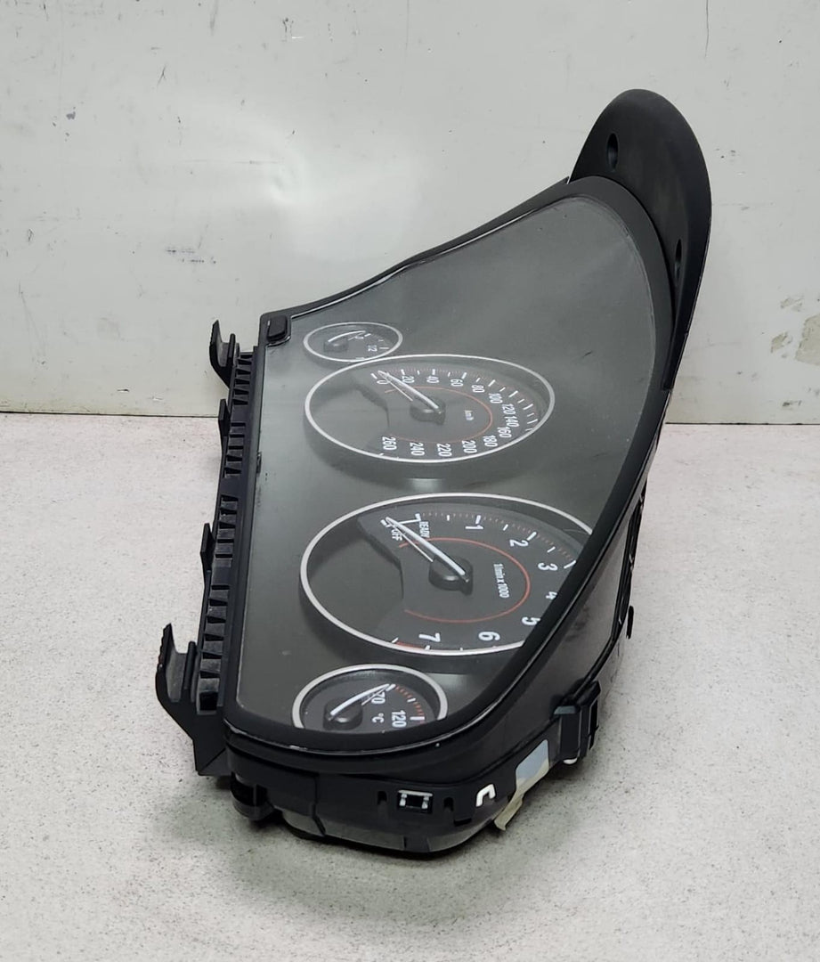 BMW 3 Speedometer Instrument Cluster 6847250 3 Series F30 F35 F31 OEM