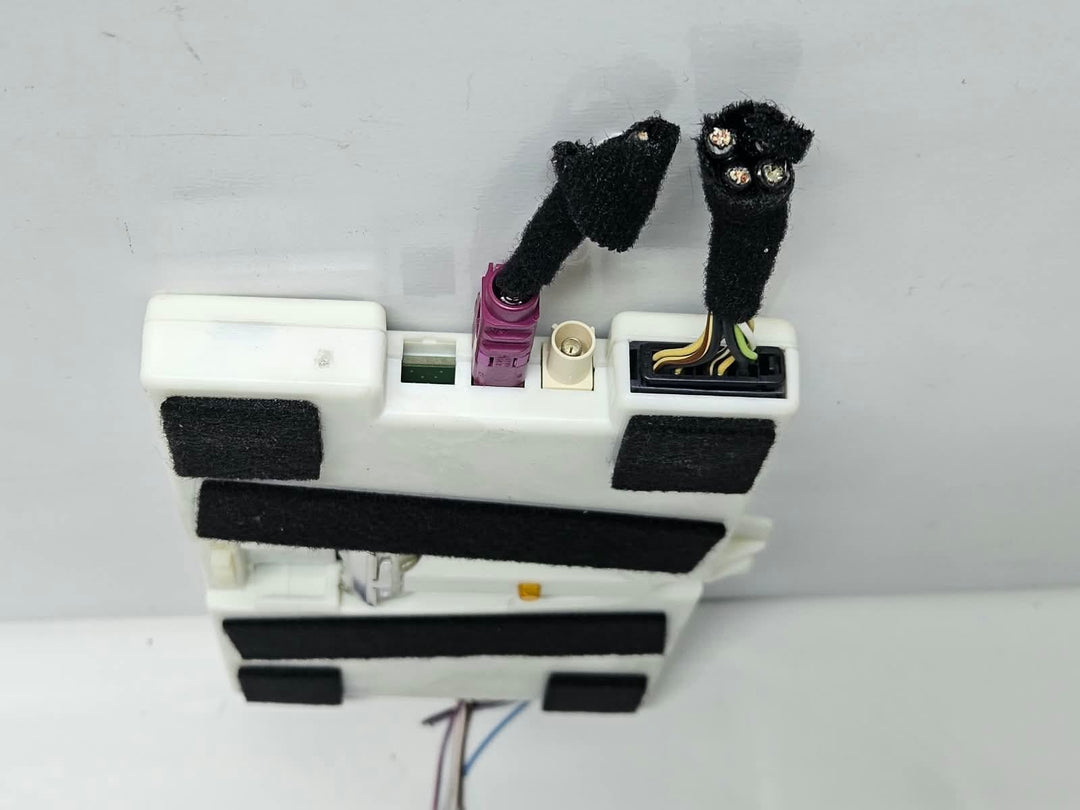 6809300-2015 BMW 750i G11 G12 RHD Telematics Control Module OEM
