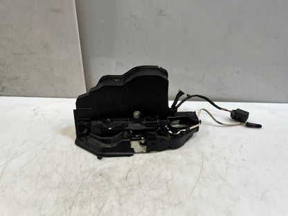 2010-2015 BMW 740i F01 F02 F03 F04 F10 F11 Door Lock Latch Front Right 7185690
