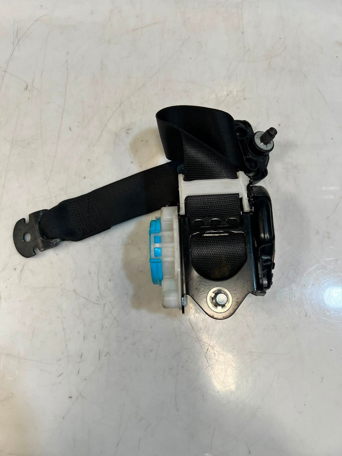 2011-2018 Mercedes-Benz B-Class W246 Rear Left Seat Belt 307262099228