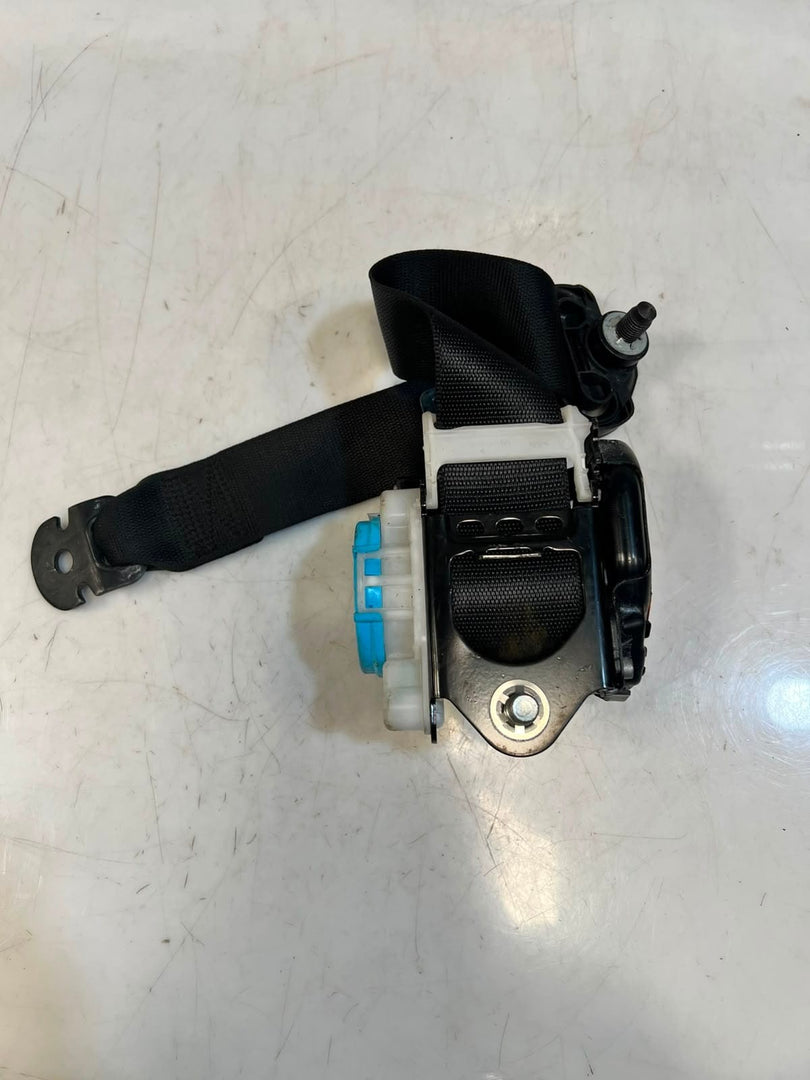 2011-2018 Mercedes-Benz B-Class W246 Rear Left Seat Belt 307262099228