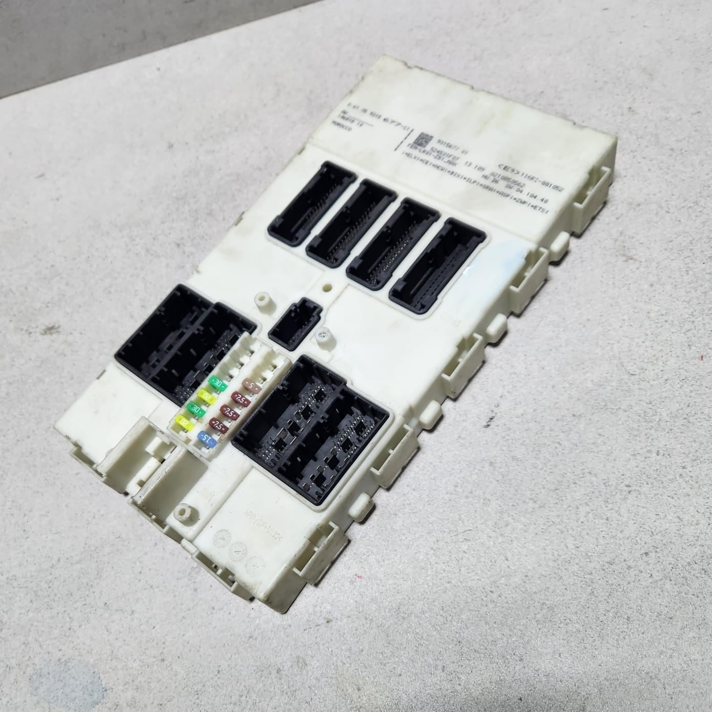 BMW Body Control Module 9315677  F22 F30 F31 F32 F35 F36 F80 F82 