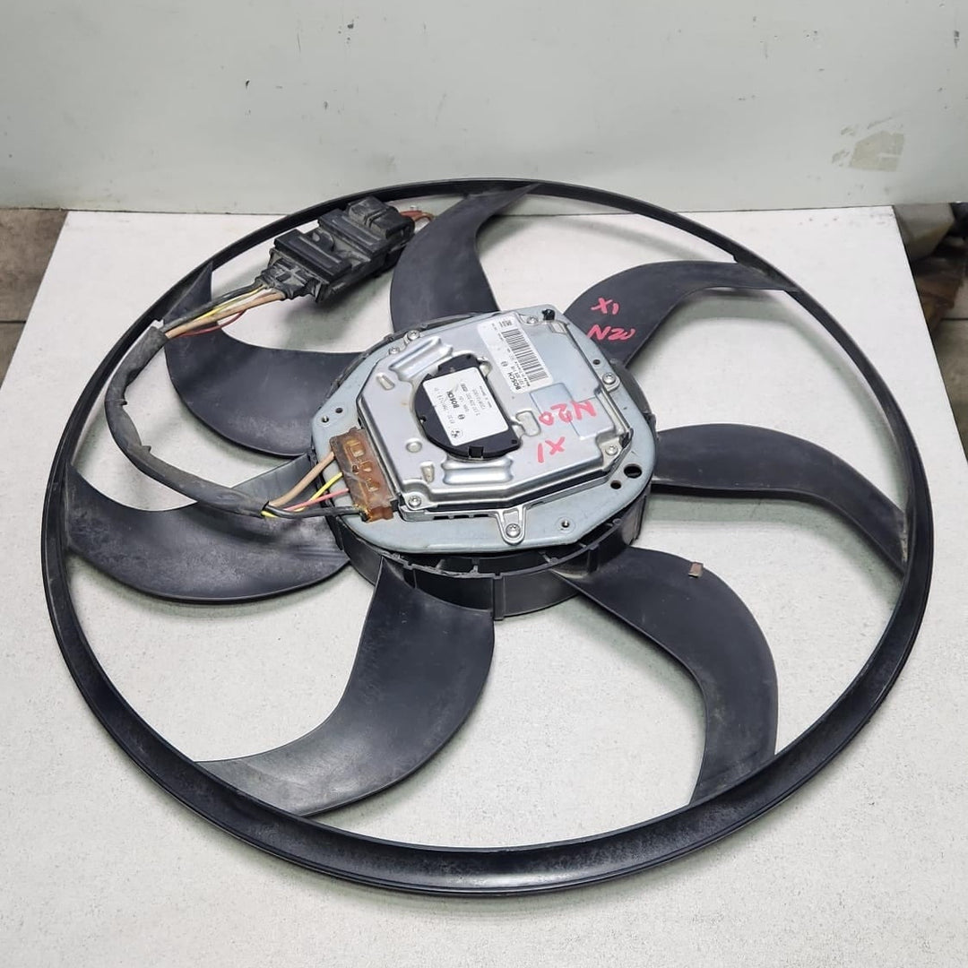 2009-2016 BMW X1 E84 Radiator Cooling Fan Motor 7561712 E90 E92 E93 335i 335xi 