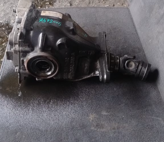 BMW X3 F25 / X4 F26 REAR DIFFERENTIAL CARRIER ASSEMBLY (3.08 RATIO) P/N 7592005