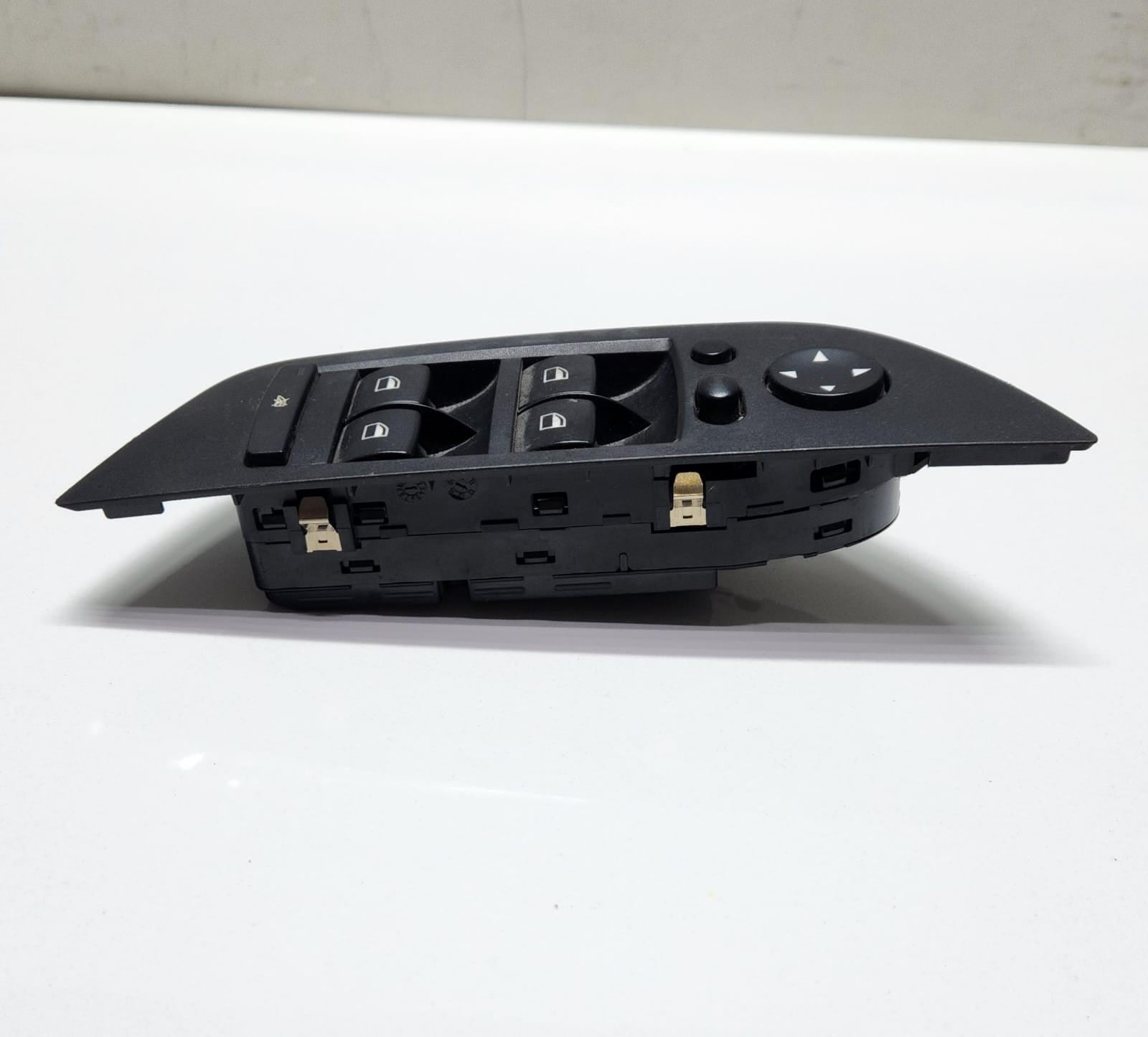 2010-2015 BMW X1 Power Window Switch 9216049 X1 E84 OEM