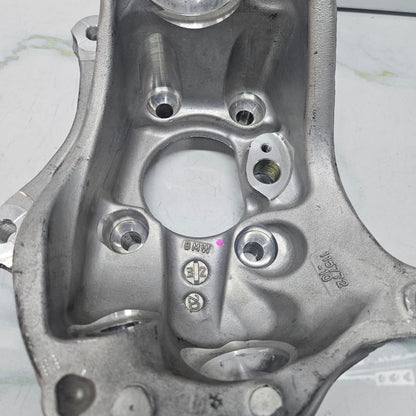 2019-2023 BMW 3 Series G20 G21 330i Spindle Knuckle 6878609 FRONT LEFT 