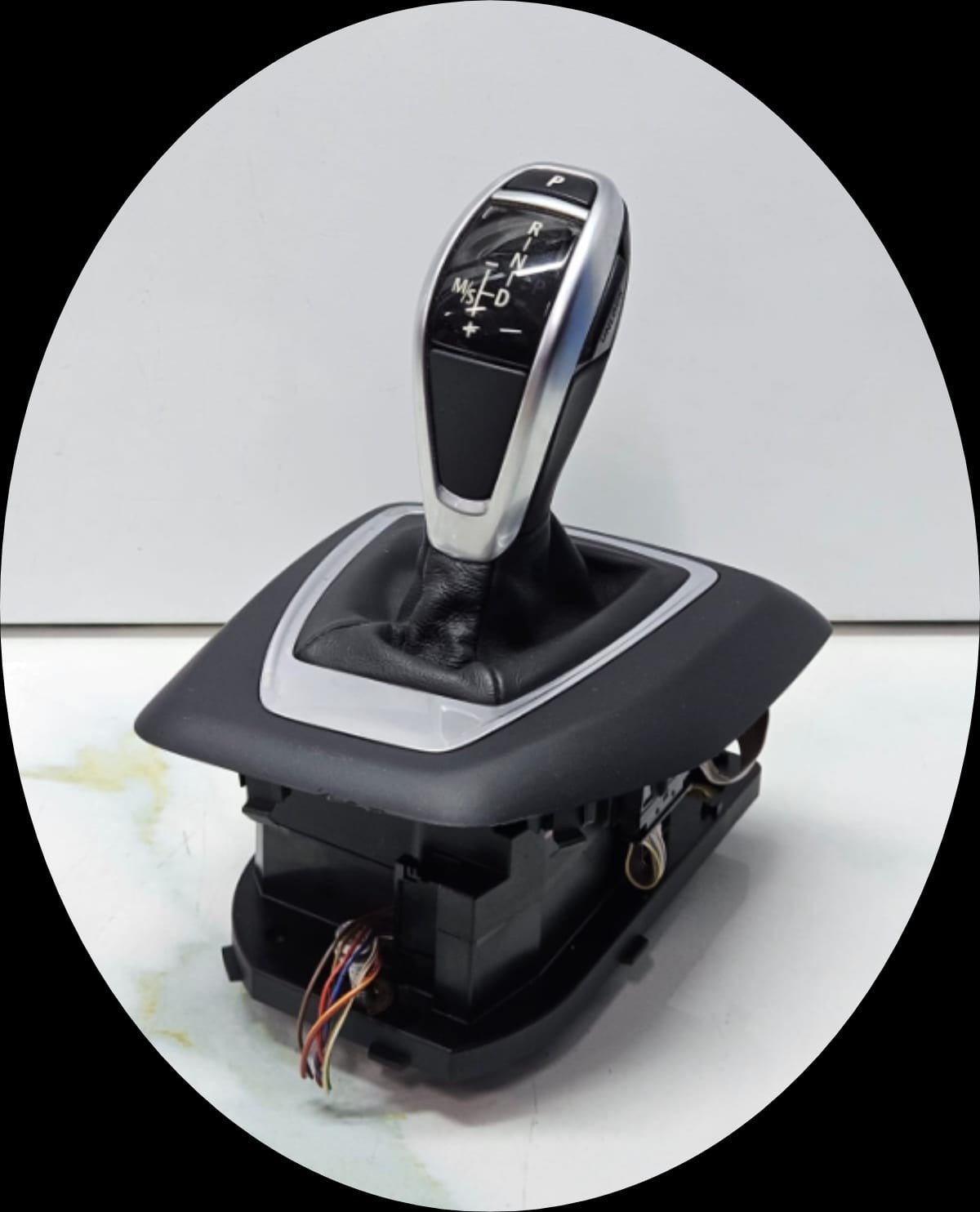 2012-2015 BMW X1 E84 Automatic Transmission Gear Shifter 9260295 OEM