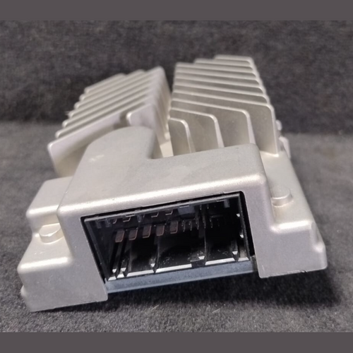 OEM  BMW 530I G30E XDRIVE  AUDIO SYSTEM AMPLIFIER MODULE UNIT 2622764