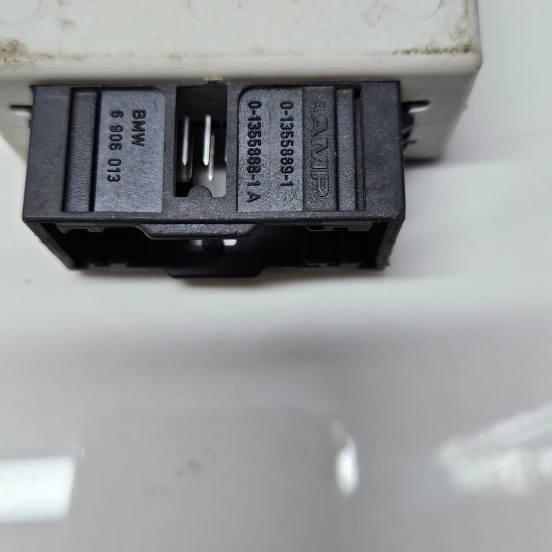 BMW G30, G31, G32, Steering Column Control Module 6899231 BMW F90, G30, G31, G32