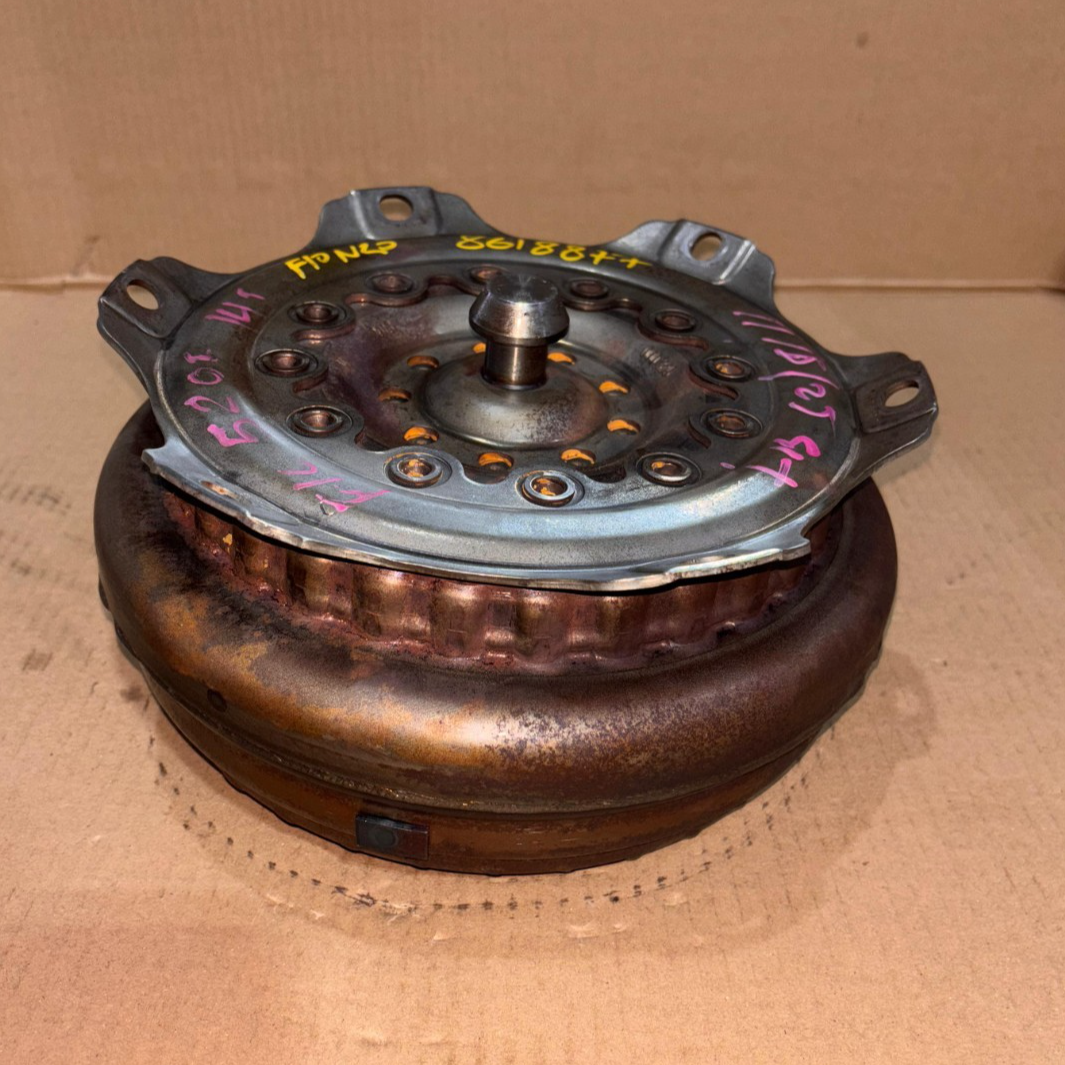 BMW 5 ser F10 LCI 520i GA8HP45Z torque converter 8618877