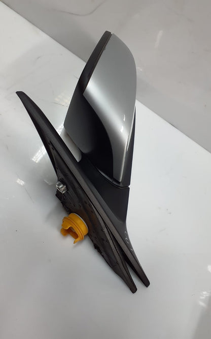 2013-2018 BMW 320i Power Mirror 021185