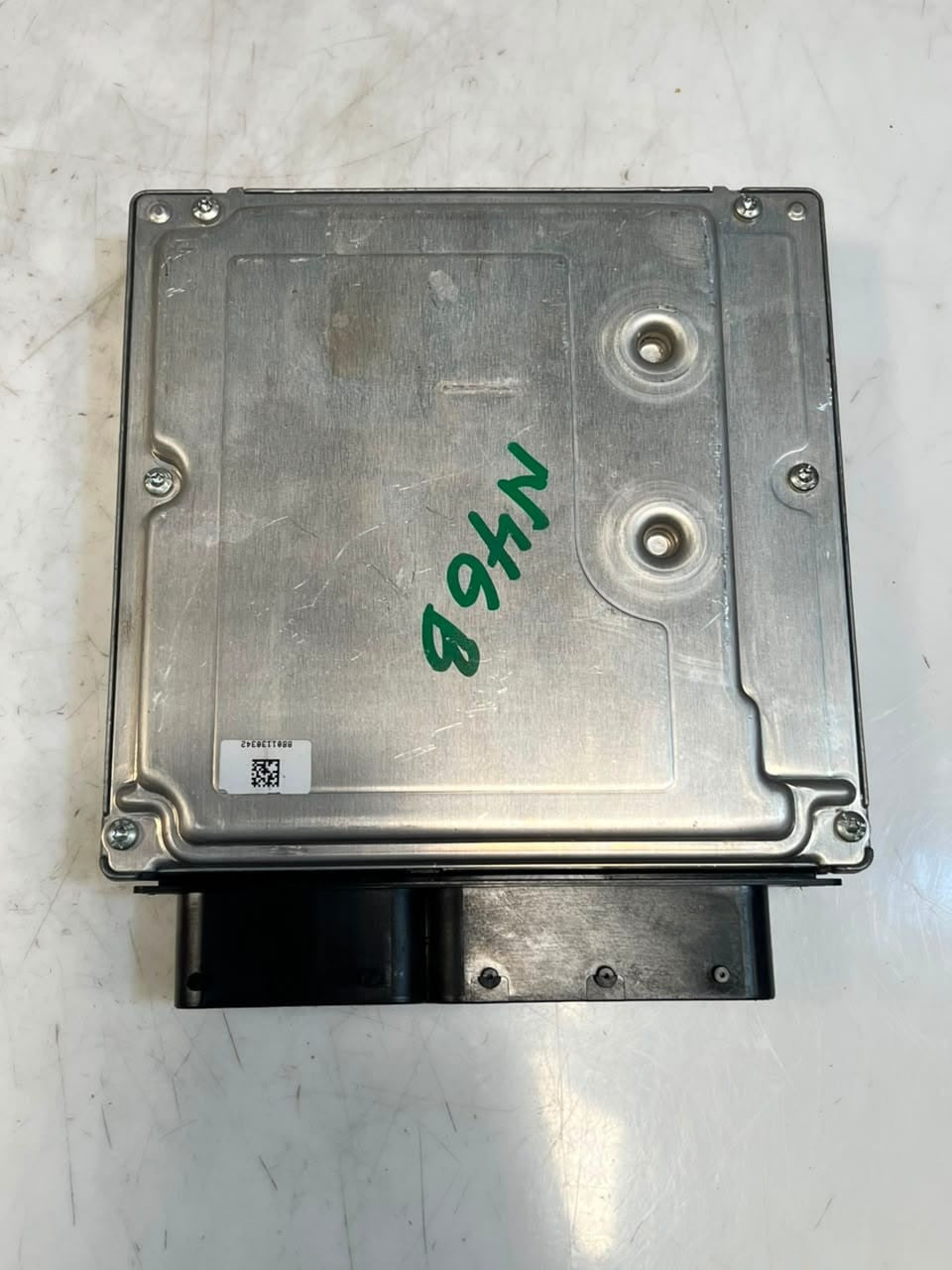 2007-2008 BMW 328i E90 E91 E92 E93 E87 118i Engine Control Unit ECU DME 7565300