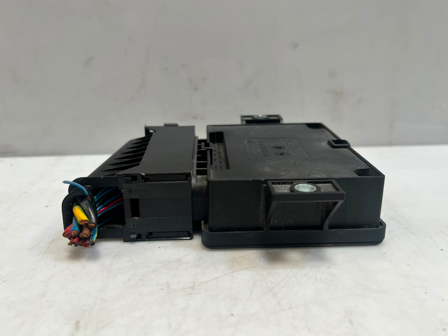 2010 BMW 5 Series F10 F11 Electric Parking Brake Control Module 6798113 OEM