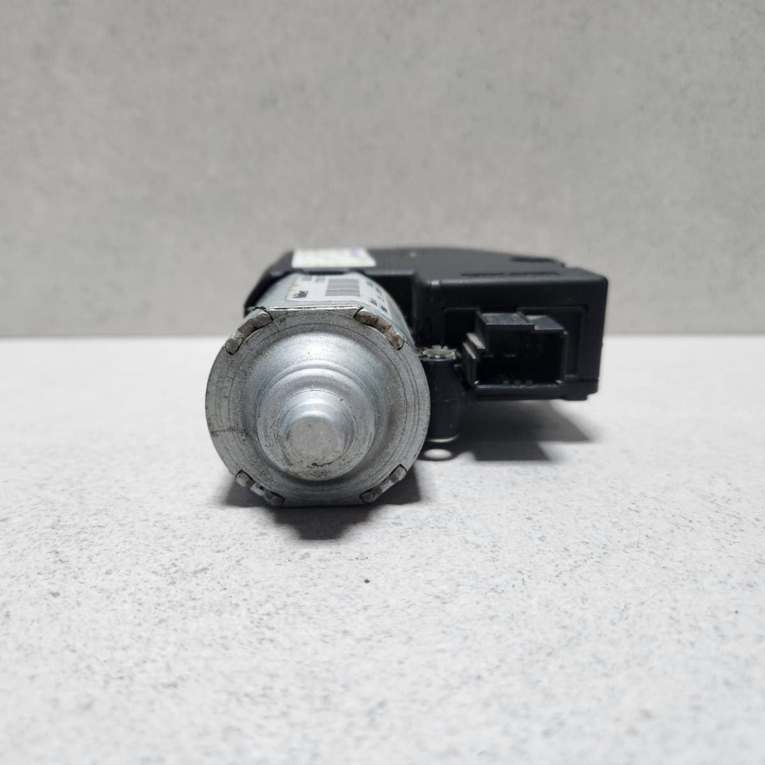 2011 BMW 535i Sunroof Motor 7193398 328i, 535i, 530i, and 540i F10