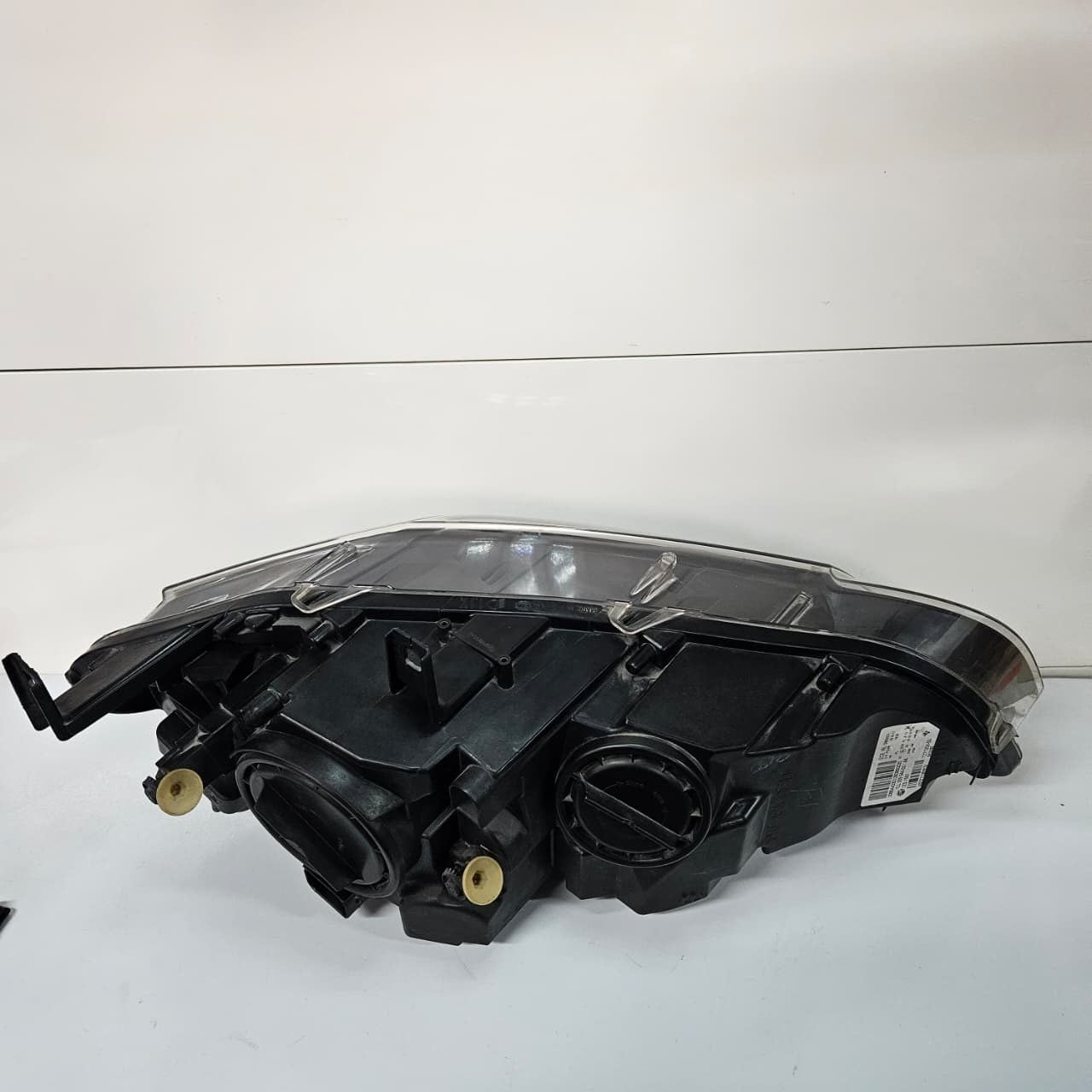 OEM 2008-2014 BMW X6 E71 Left Side Xenon Headlight ECE 7271359