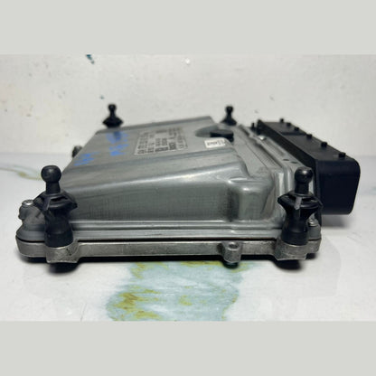 2006-2009 Mercedes-Benz R350 Engine Control Module A2721536191 W164 and W251 ML 