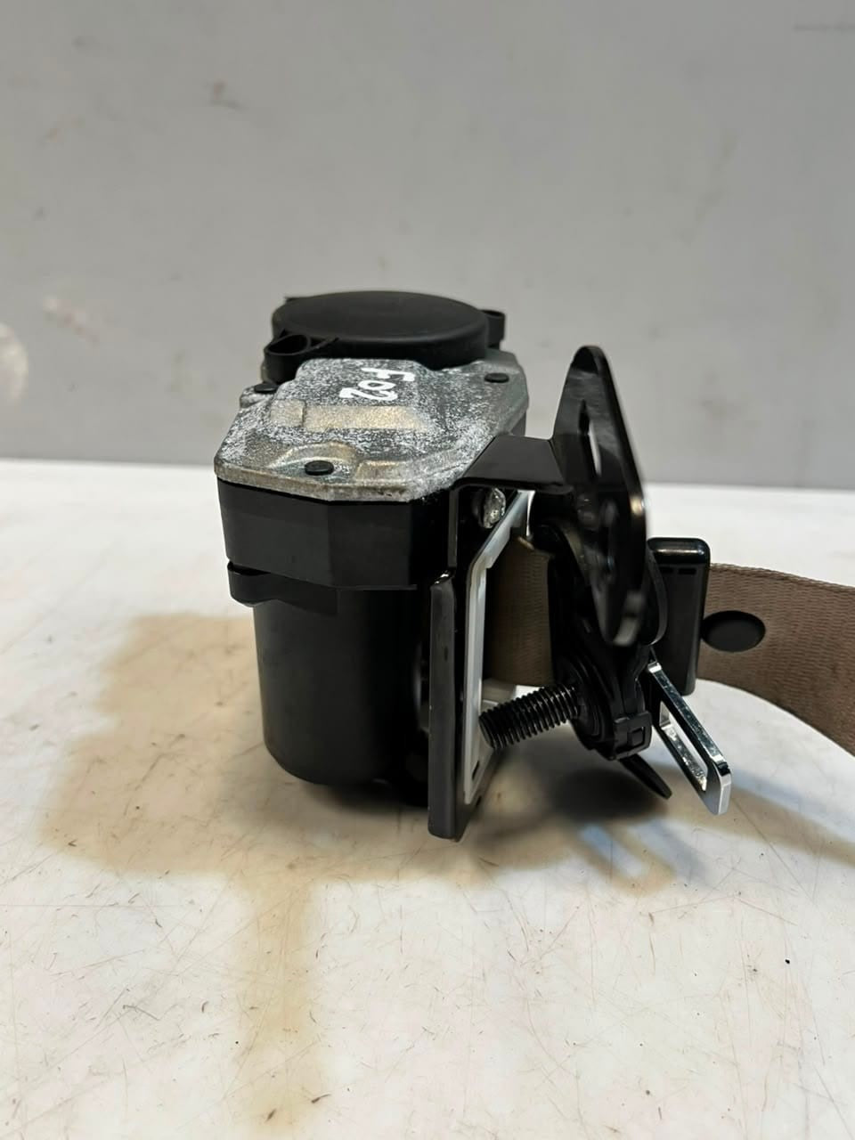 BMW 5' 7 SERIES F10 F11 F01 F02 Front Right Seat belt 6237430 OEM