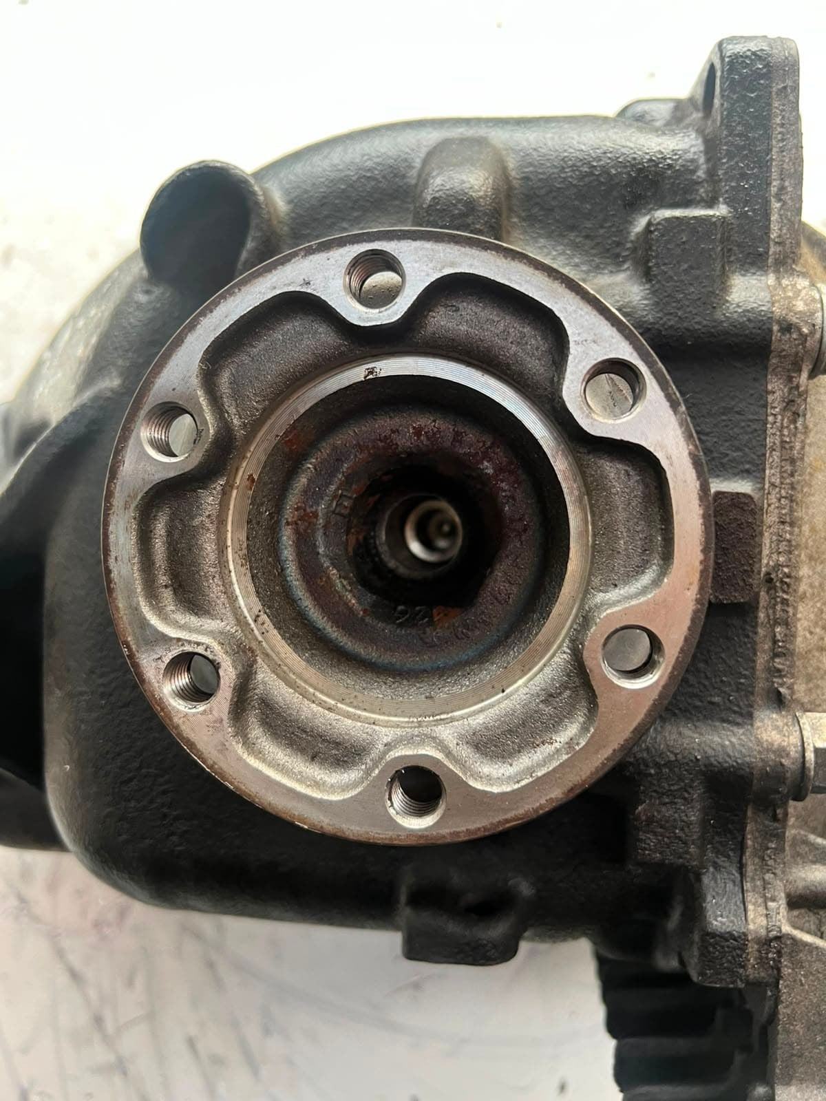 2009-2016 BMW Z4 E89 Rear Differential 7576668 RATIO 3.73
