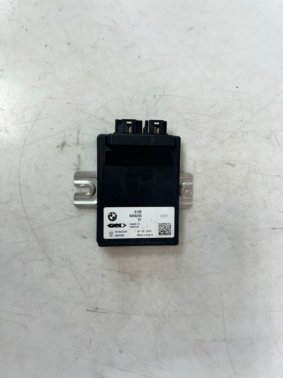 2020-2023 BMW M8 M5 F90 X5 X6 Rear Differential Control Module 9454245 OEM