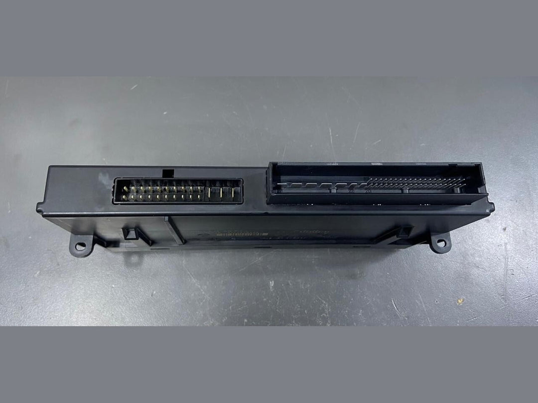 OEM BMW 750LI F02 F10 BCM BODY JUNCTION DISTRIBUTION CONTROL MODULE 9203598