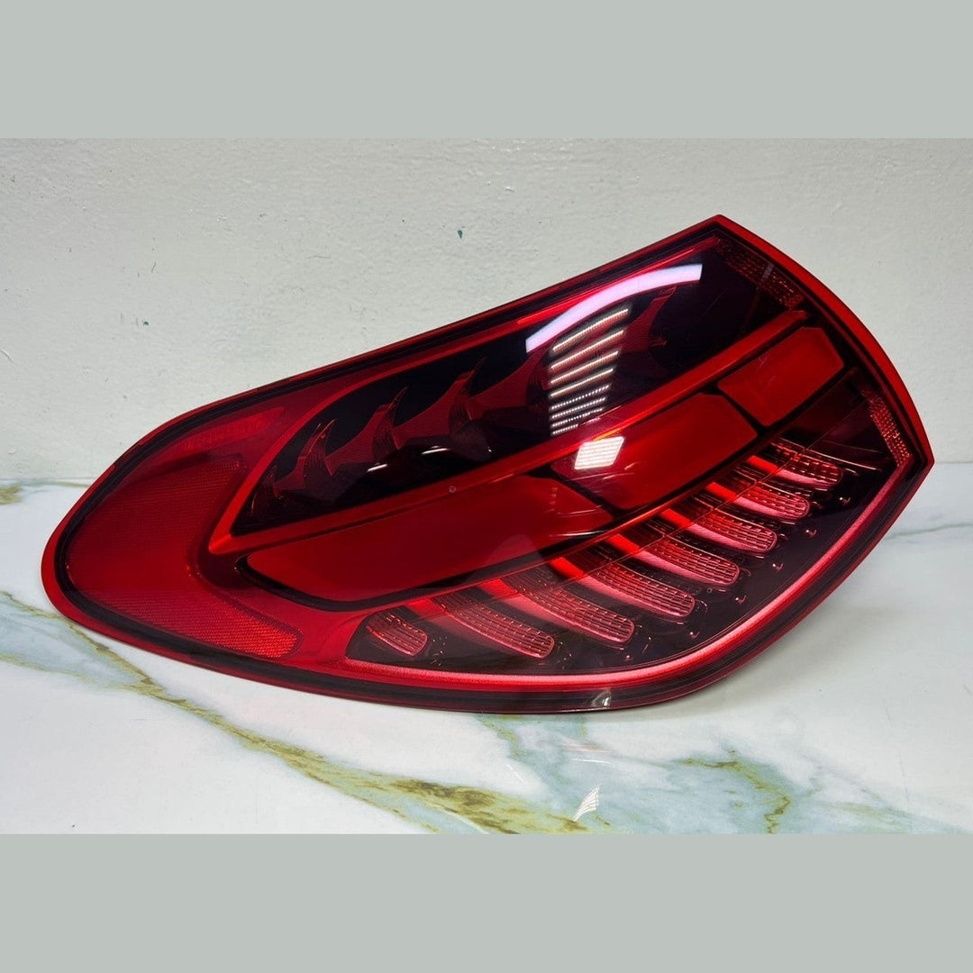 2021 Genuine Mercedes W206 C-Class ESTATE Rear Left Side Tail Light A206 9061501