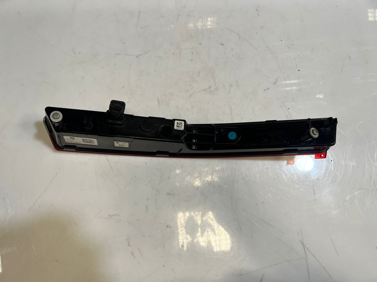 2025 BMW xDrive40 xDrive50 Rear RED TAIL Light Led Bumper BRACKET 7953780 OEM