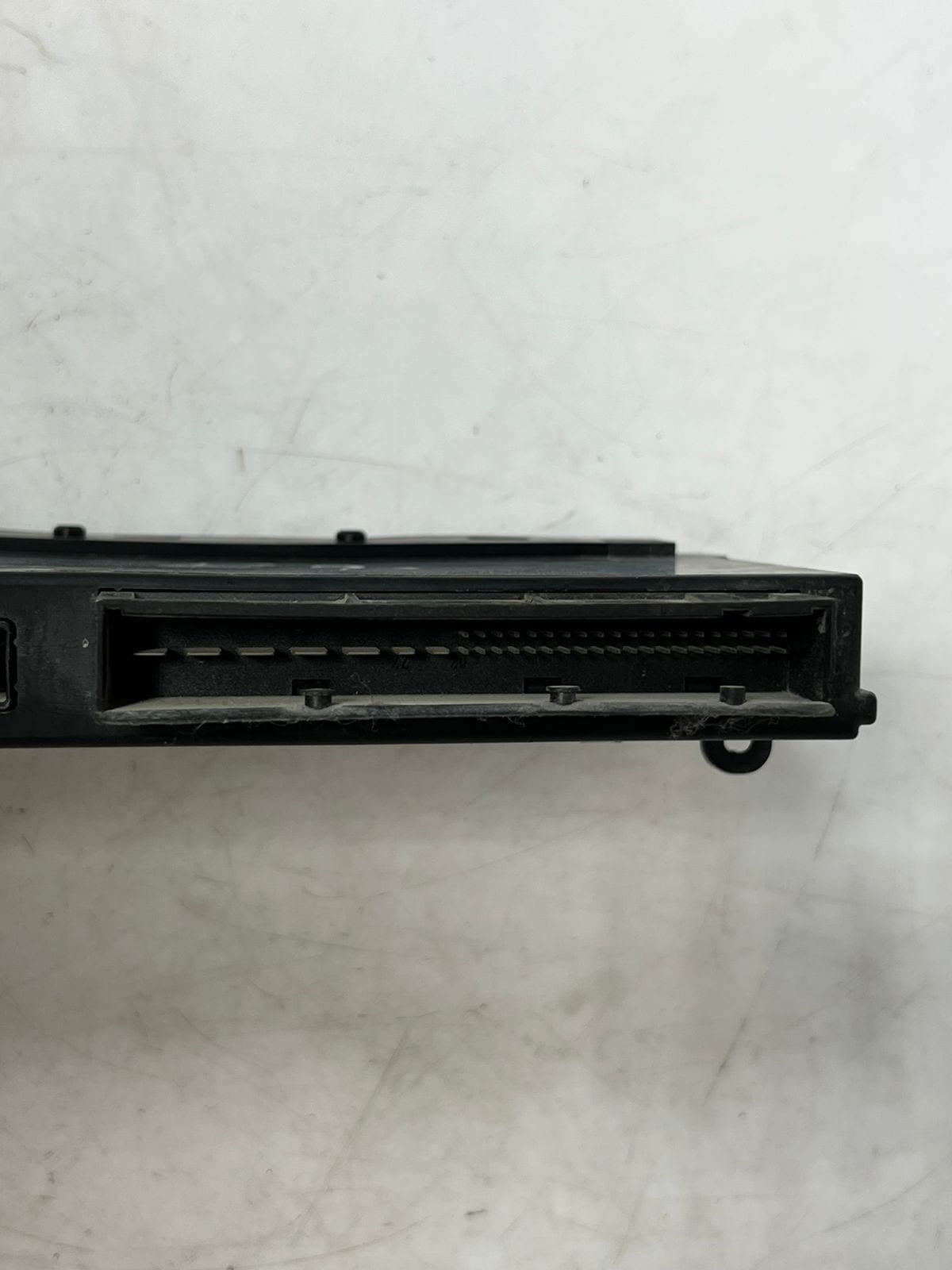 2009-2011 BMW 335i 325I 4-door Body Control Module 9229876 OEM
