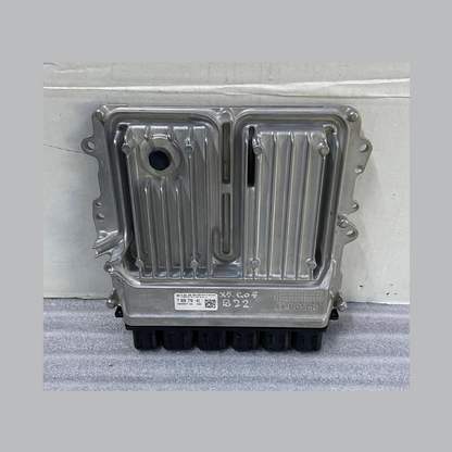 OEM BMW X5 G05 ENGINE CONTROL UNIT DDE ECU ONLY  7828778 BOSCH