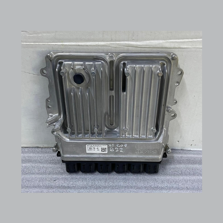 OEM BMW X5 G05 ENGINE CONTROL UNIT DDE ECU ONLY  7828778 BOSCH