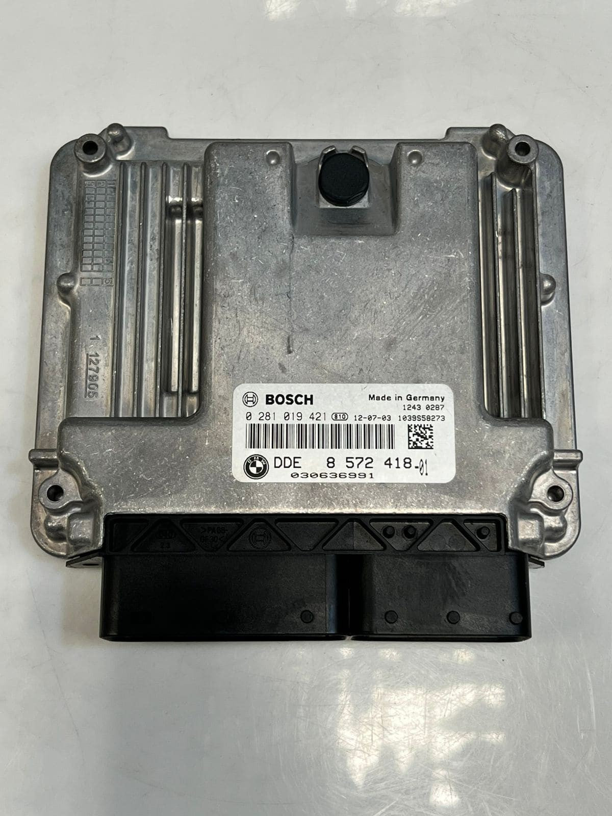 2012 BMW X3 F25 20DX N47N Engine Control Unit ONLY ECU DDE 8572418 OEM