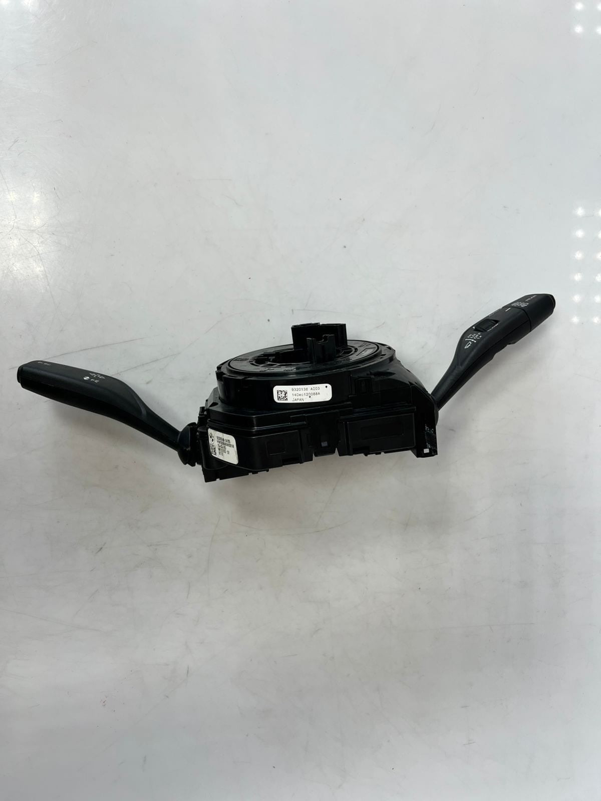 11-18 BMW X3 F15 F25 F48 Steering Column Clock Spring Switch Assembly 9330569 