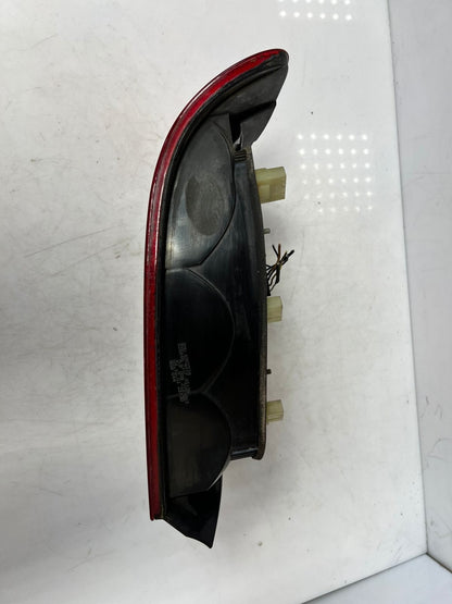 2001 BMW 530i 5 Series E39 sedan RIGHT SIDE Tail Light Assembly 6902528 OEM