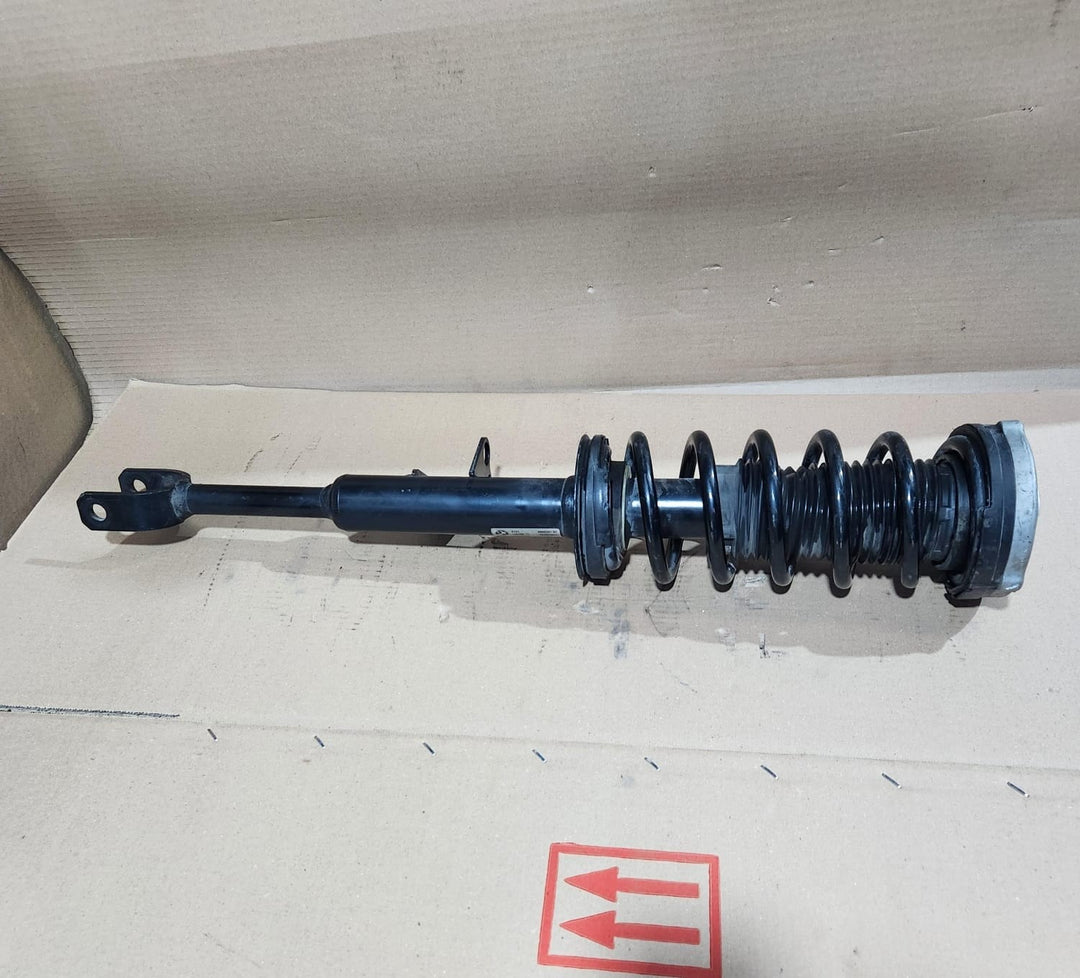 2017-2023 BMW 530i Front Left Shock Absorber 6866591 5 Series G30 530i and 540i