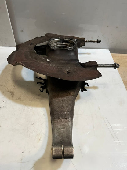 2012-2019 BMW M5 F10 F12 F13 F06 Front RIGHT Wheel Hub Spindle Knuckle 2284054