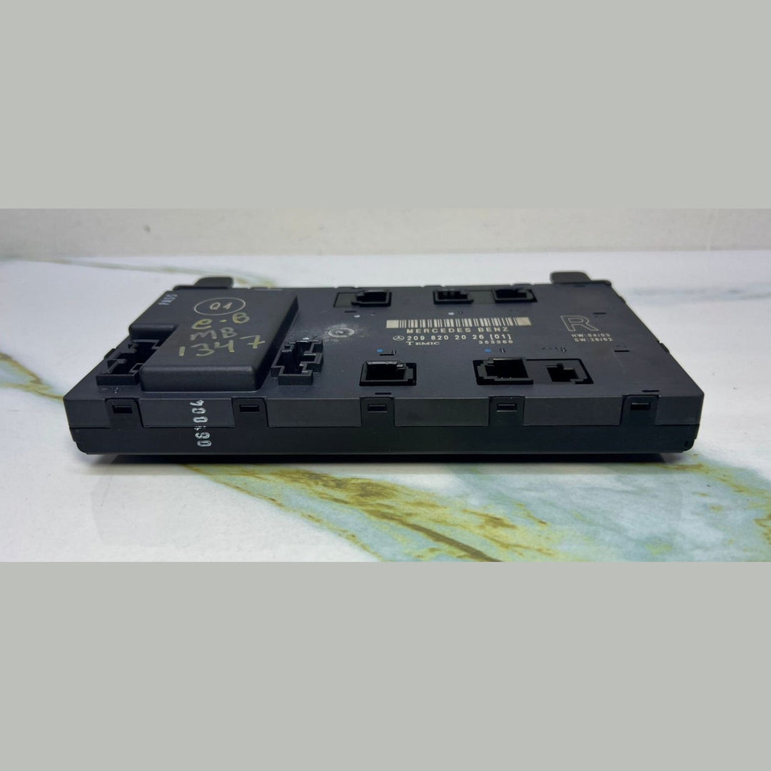 Mercedes W209 CLK-Class Front Right Side Door Control Module A209 8202026 OEM
