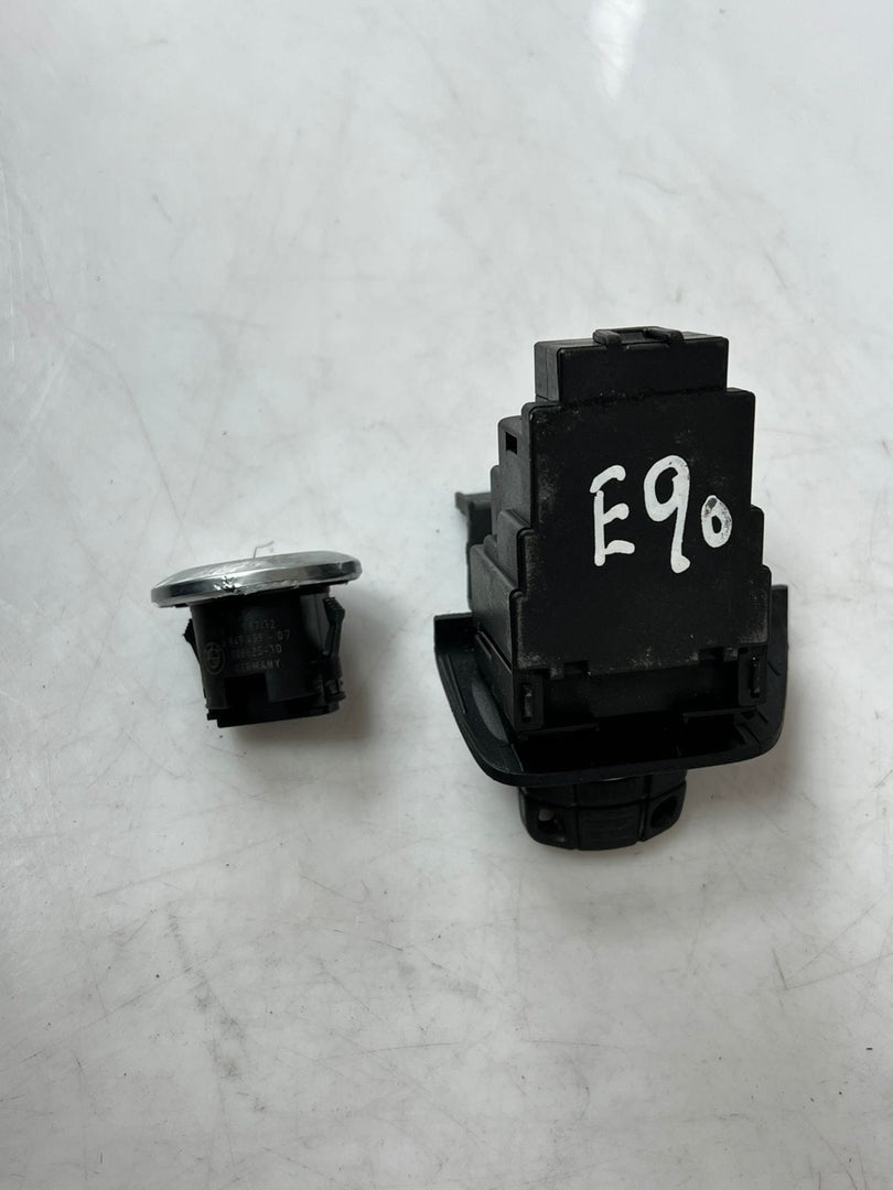 BMW E90 N47 Engine Control Unit ECU COMPLETE SET DDE + CAS3 AG + 1KEY 8518167