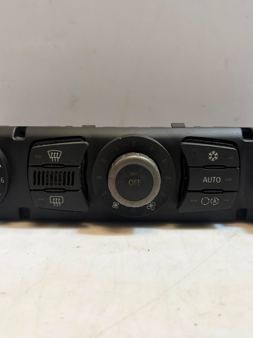 2003-2007 BMW 525i 5 Series E60 E61 E63 E64 Climate Control Unit 6938550 OEM