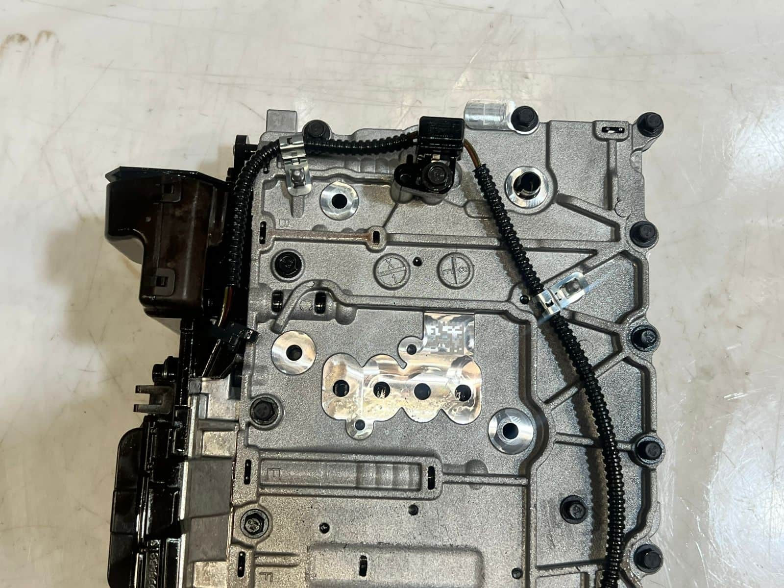 BMW 328xi E90 E83 GL45 GM Transmission Control VALVE BODY Module 24243598 OEM