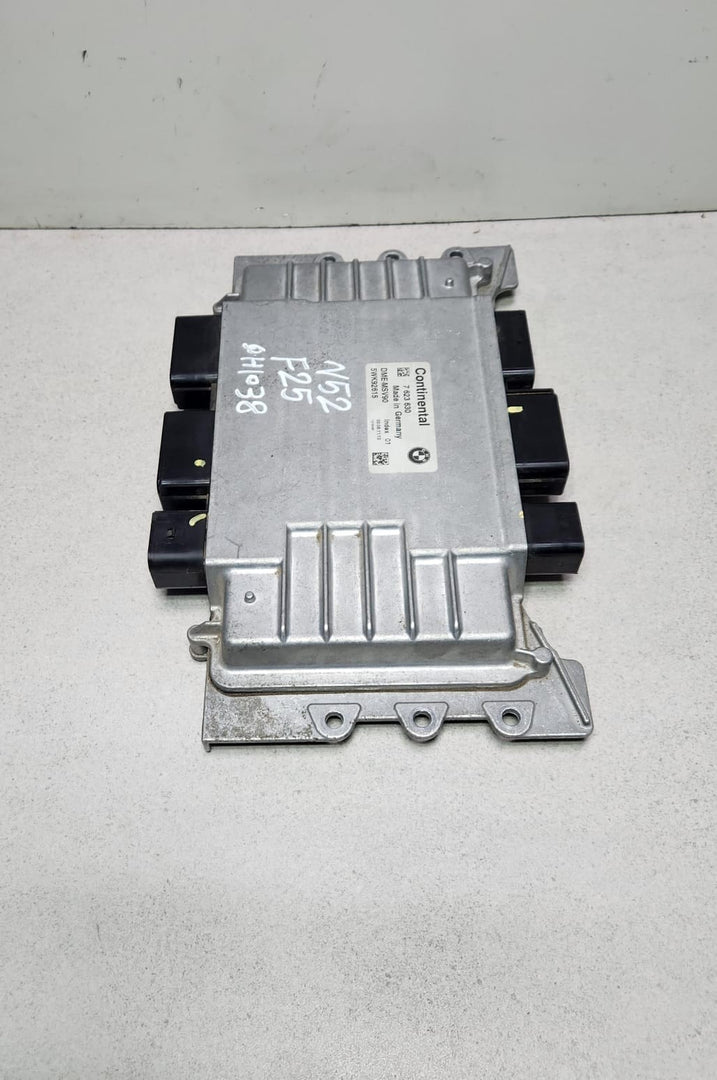 2011 BMW 528i Engine Control Module 7623630 F10 528i and X3 MSV90