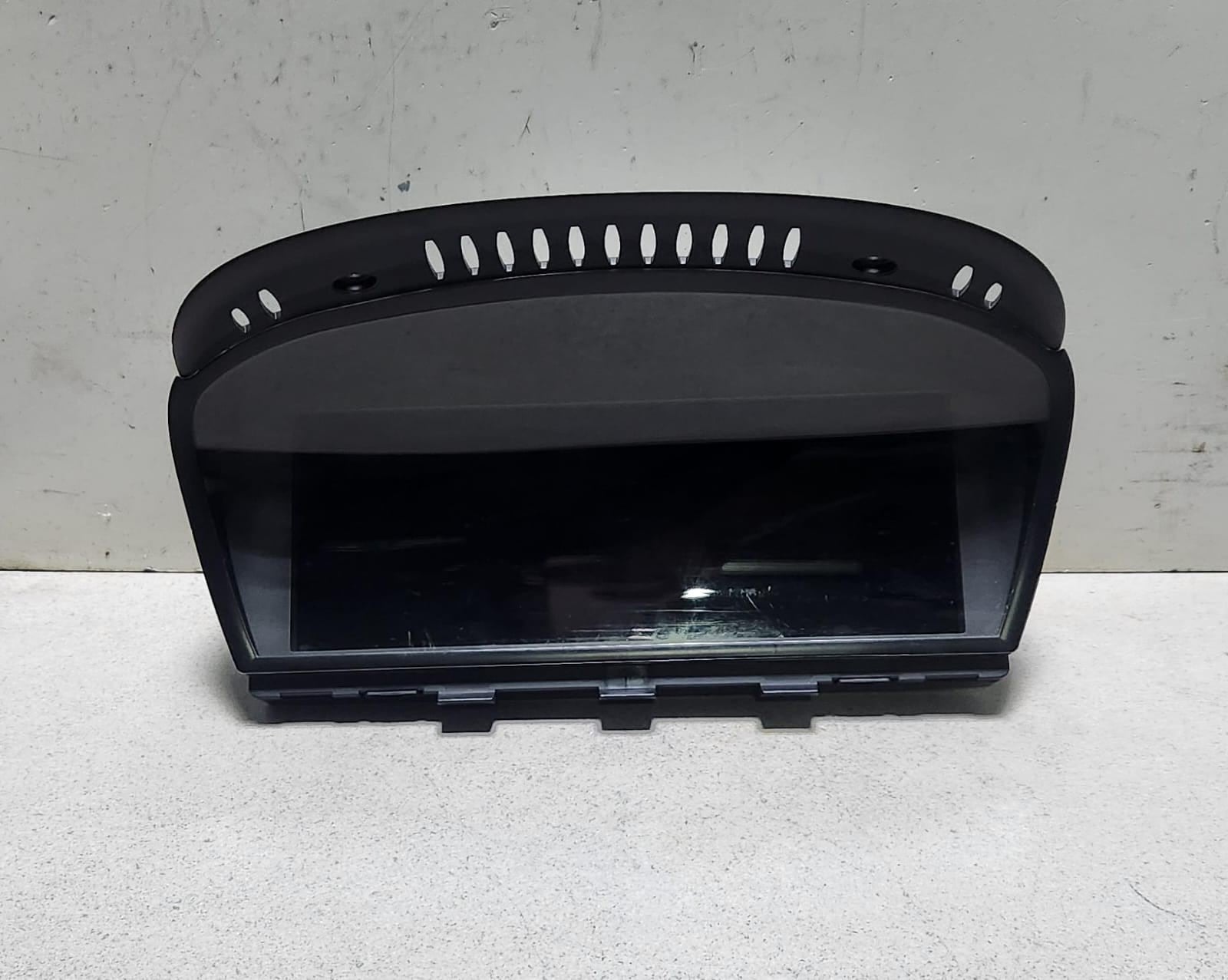 2008 BMW 335i Navigation Display Screen Monitor 9151979 E60 and E90 