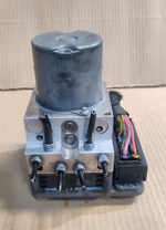 Load image into Gallery viewer, BMW F06 F10 F12 F13 650i 640i 528i 535i 550i ANTI-LOCK BREAKING SYSTEM - 6852808