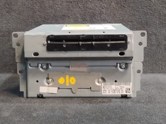 BMW F01 F02 F10 F11 RADIO NAVIGATION CD/DVD PLAYER (ALPINE) P/N 9257010
