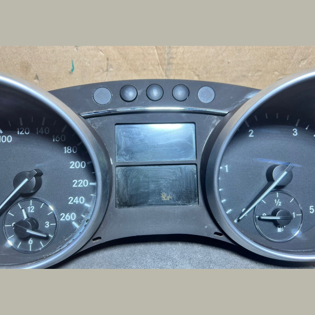 07-13 Mercedes-Benz W164 GL ML Kombiinstrument Tacho A164 5403347 OEM