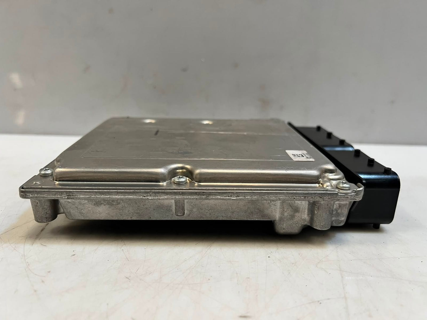 BMW 1 Series E81 E87 3' E90 E91 Engine Control Unit ECU ONLY 7585247 OEM