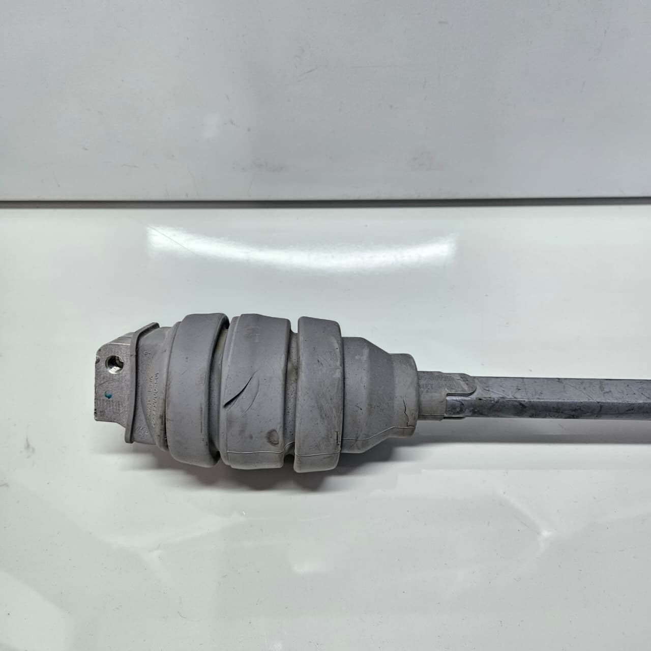 6862089-BMW G20 G21 G22 G26 Steering Column Universal Joint Upper Lower 