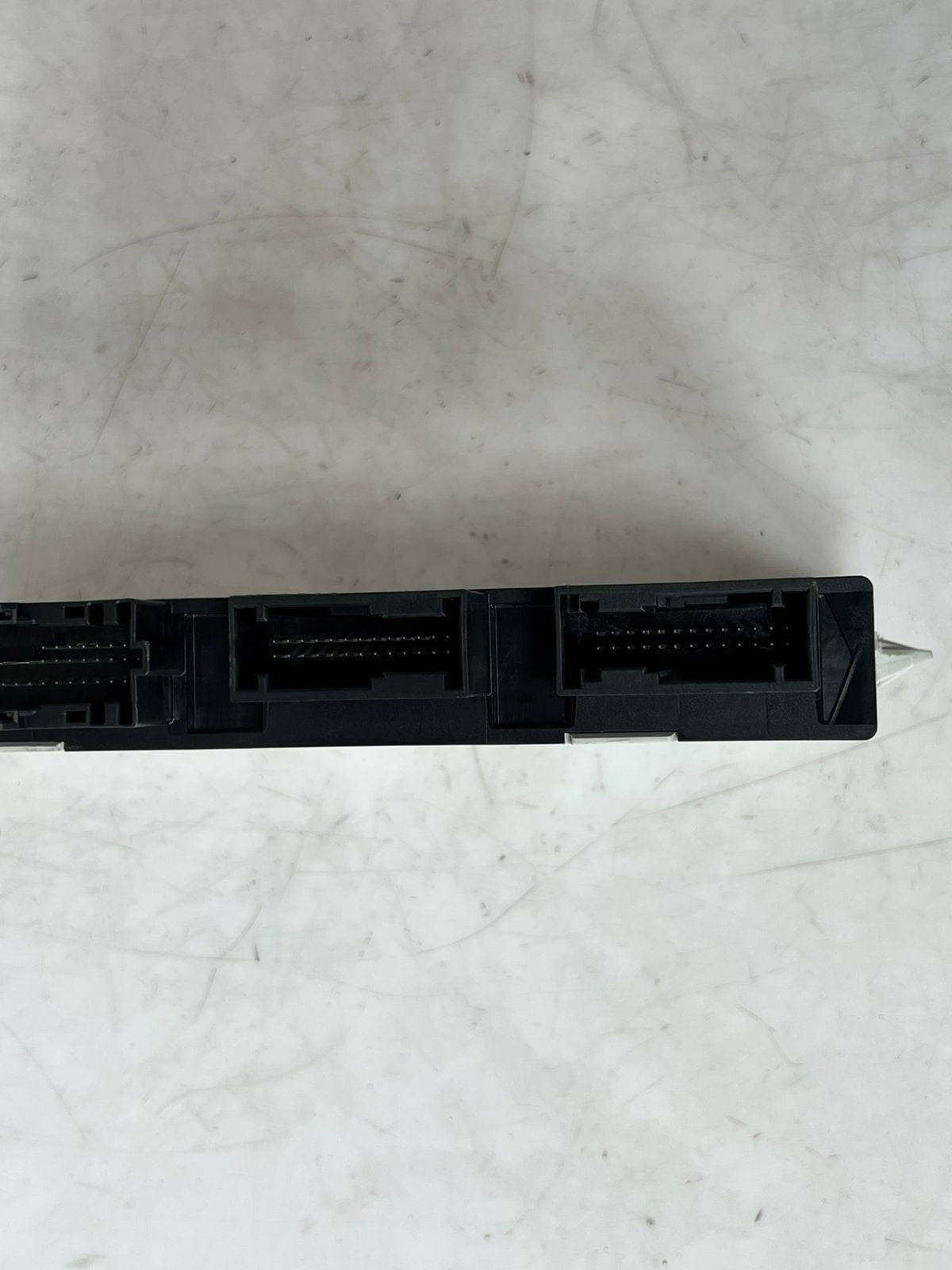 BMW F10 F11 F12 F13 F01 F06 F25 F26 Cas Control Unit Module 9299333 OEM