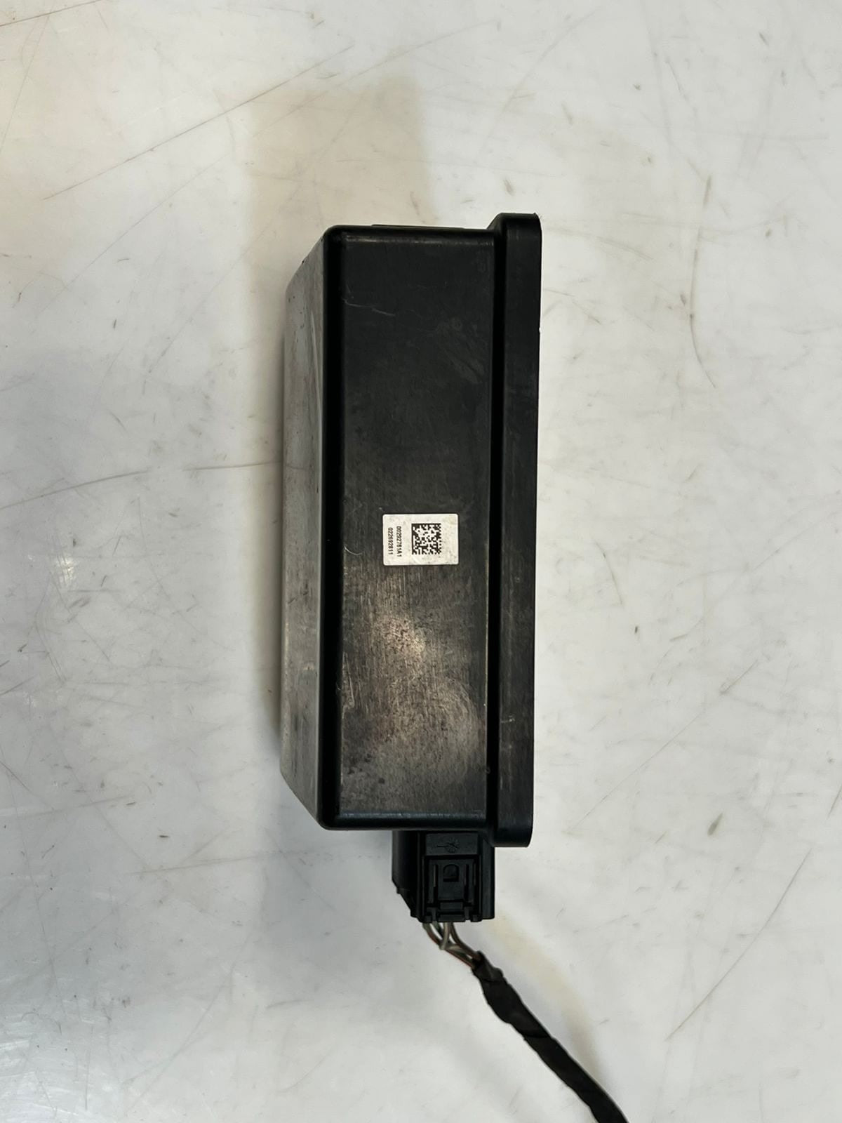 BMW F01 F02 F06 F07 F11 Adaptive Cruise Control Radar Sensor Front 6799136 OEM