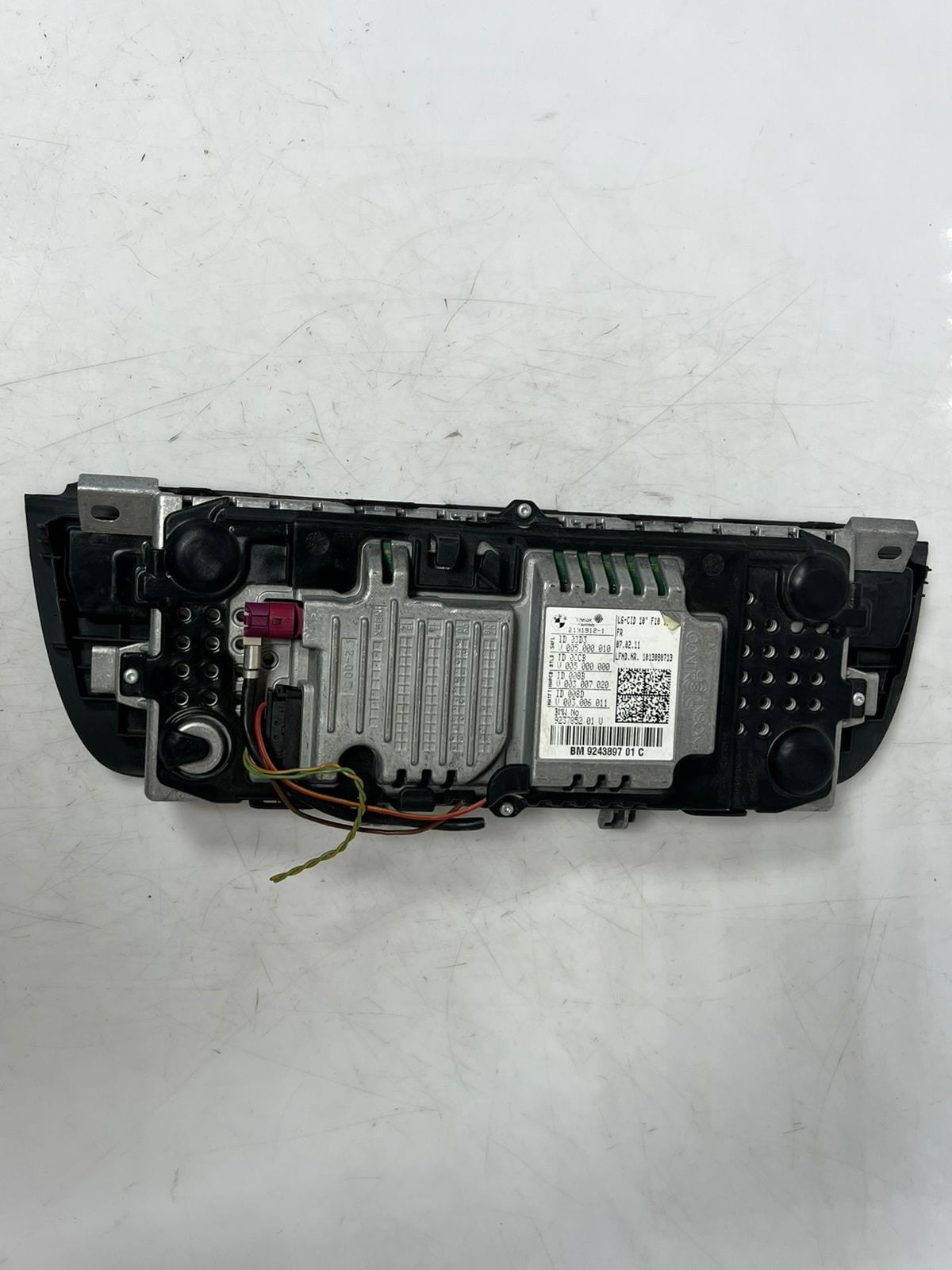 2011 BMW 535i 5 Series F10 10" Central Information Display Screen 9243897 OEM